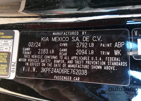 2024 Kia Forte Lxs z USA, uszkodzony, nr VIN 3KPF24AD6RE762038